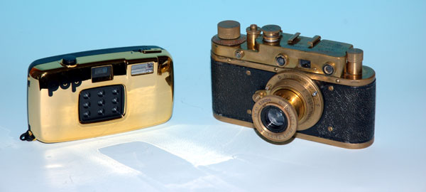 POP9 and fake Gold Leica